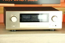 Accuphase E-408