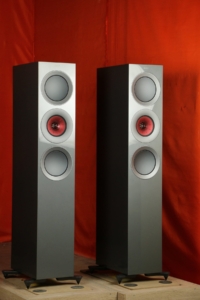 KEF R7 Meta
