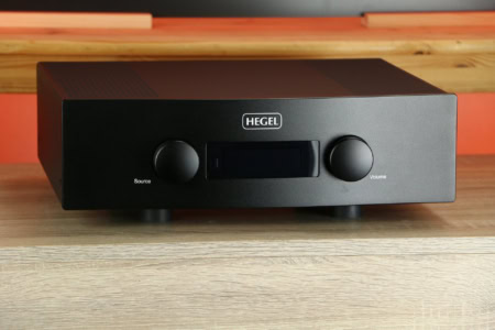 Hegel H400