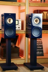 KEF R3 Meta