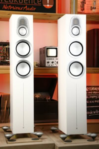 Monitor Audio Gold 300 6G